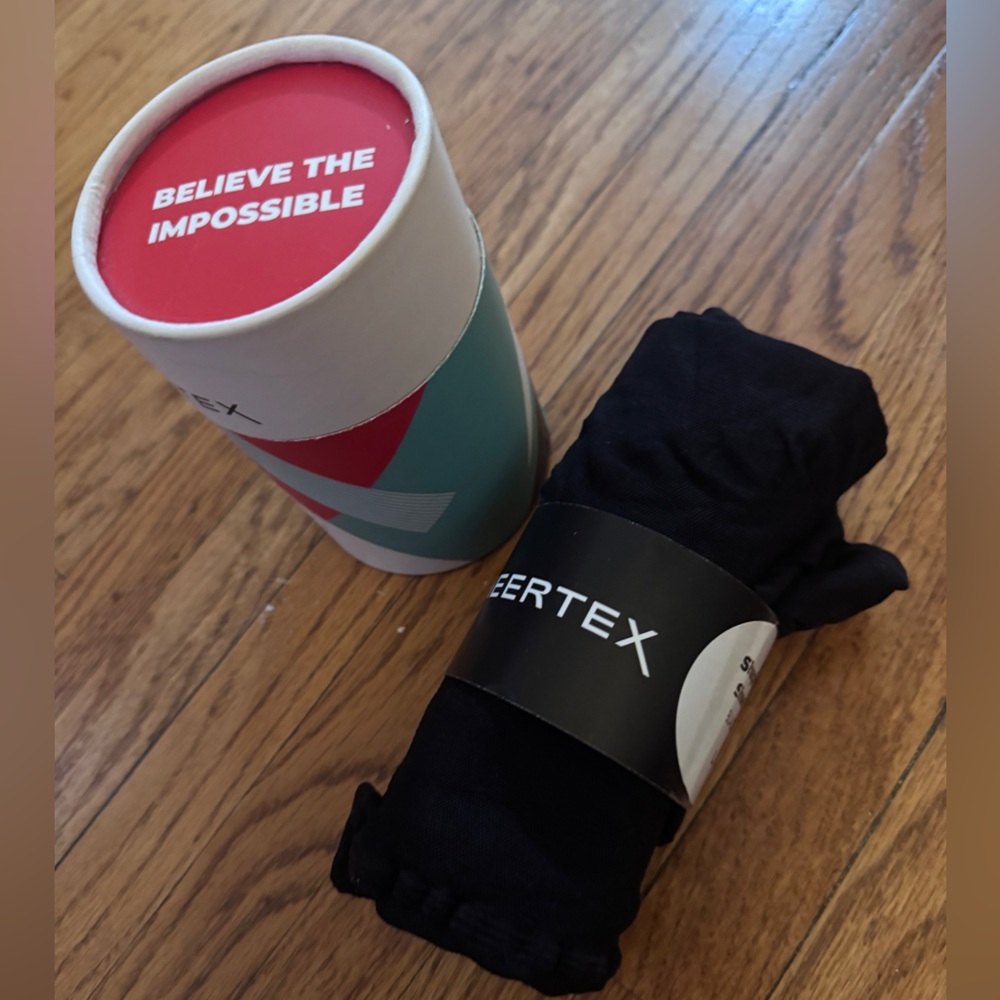 NWOT Sheertex Women's Black Shaping Sheers Hosiery Tights- Lg.